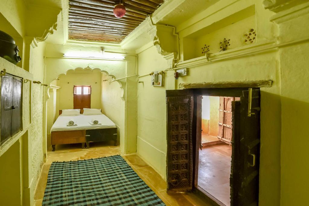 Hotel Suraj Jaisalmer Exteriör bild